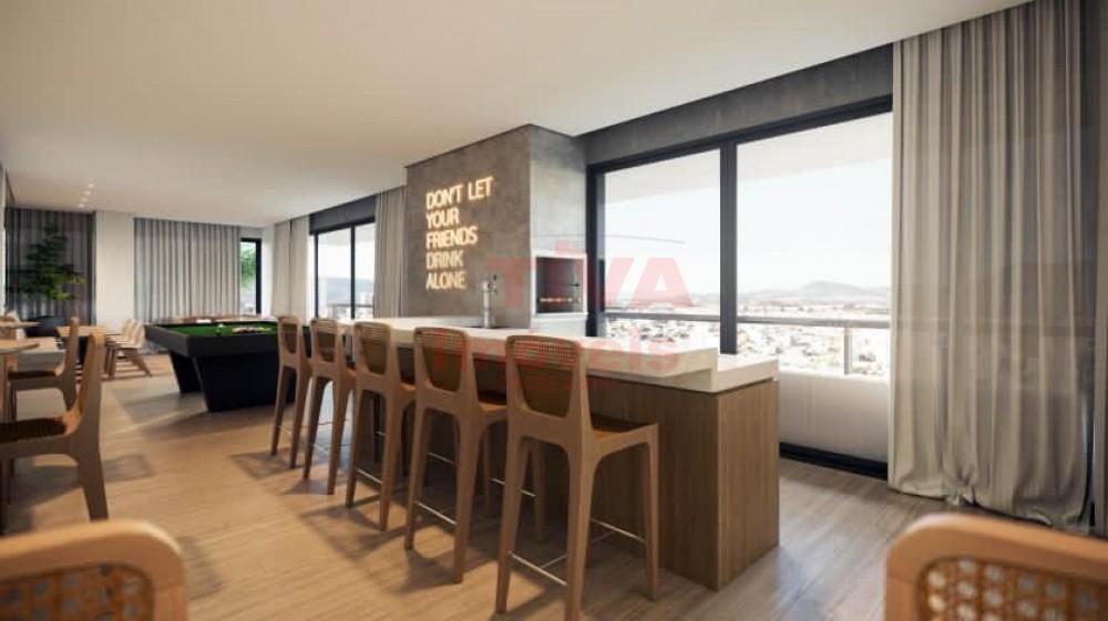 Residencial prximo ao mar em Meia Praia / Itapema