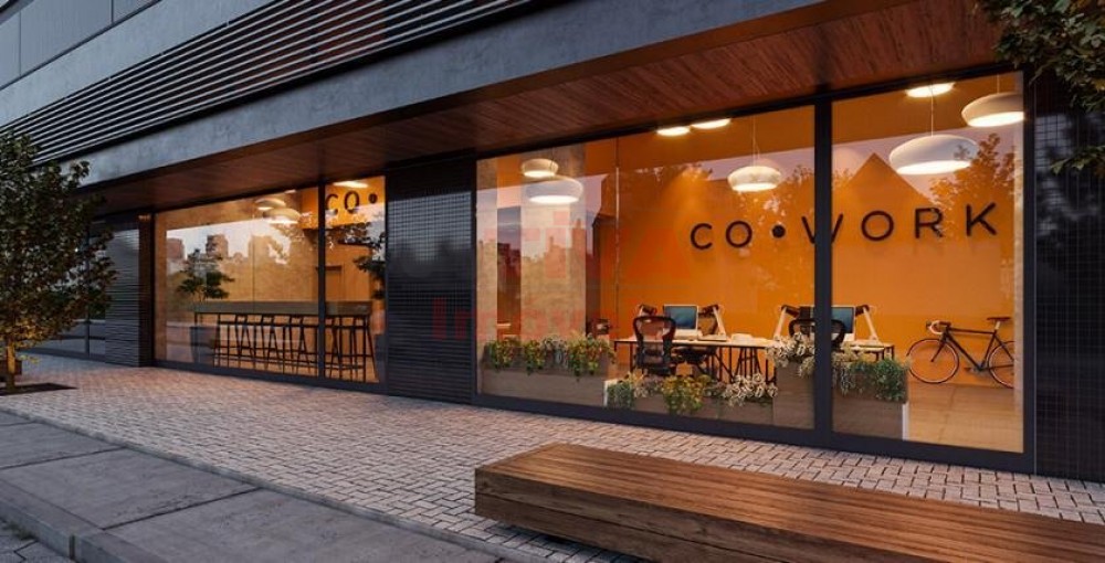 Residencial prximo ao mar em Meia Praia / Itapema