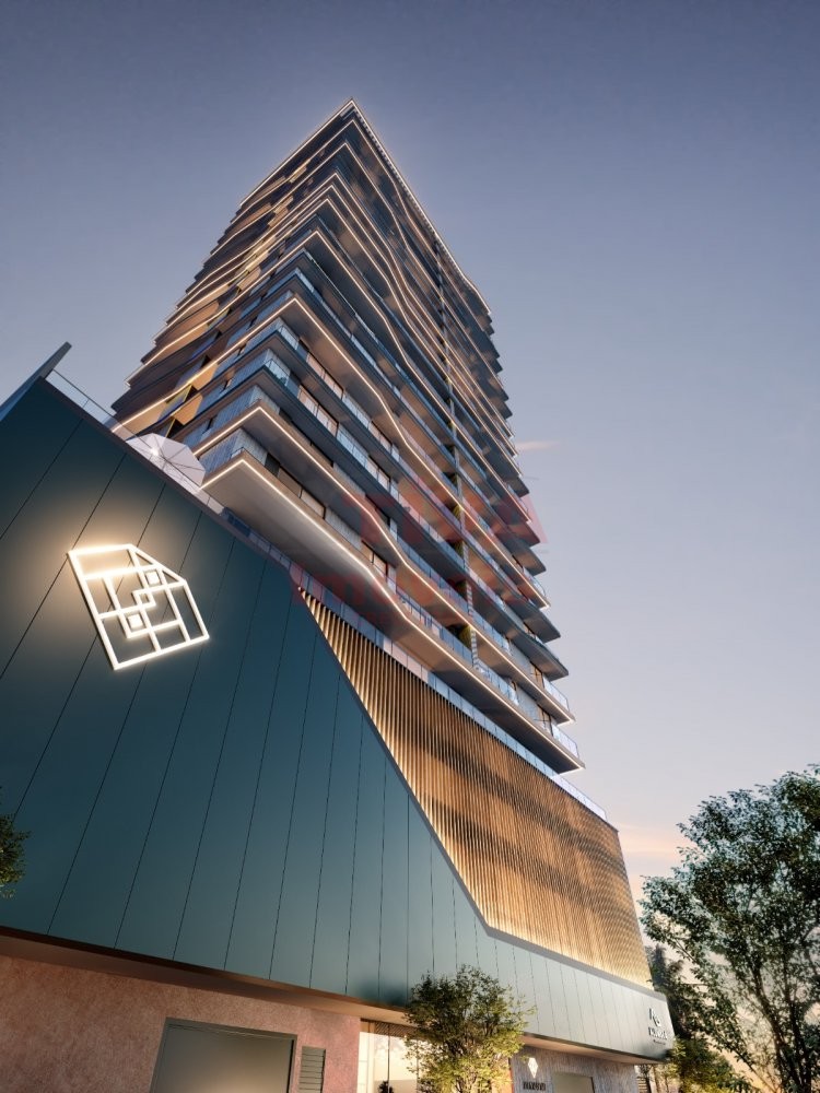 Apto Quadra MAR COM 2 SUTES / PORTO BELO SC