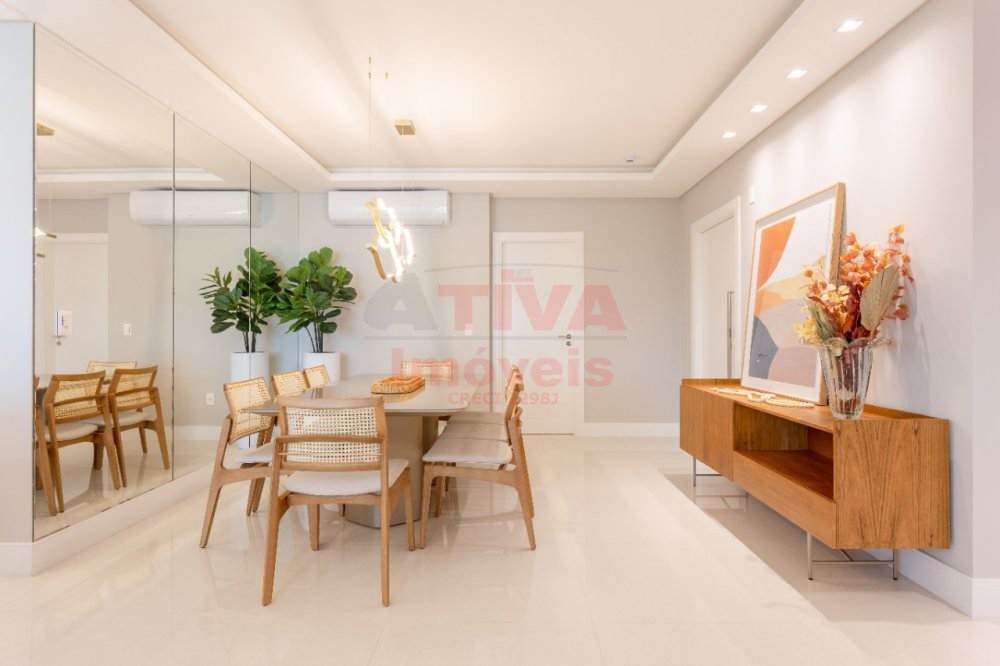 APARTAMENTO VISTA MAR COM 4 SUTES MEIA PRAIA  ITA