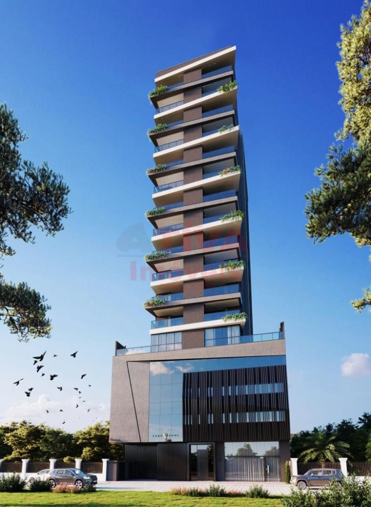 Apartamento com 3 sutes Meia Praia Itapema SC