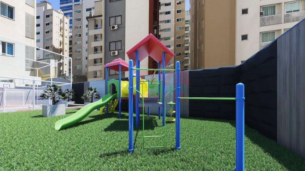 Apartamento com 3 sutes Meia Praia Itapema SC